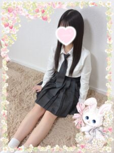 池袋リフレ・フェアリースターのめいちゃんの写真【制服コスプレ・ロリ】