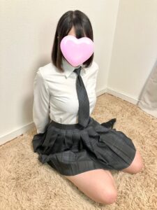 池袋 フェアリースター しおりちゃん 制服コスプレ 生足