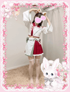池袋リフレ・フェアリースターのみおんちゃんの写真【巫女コスプレ・全身】