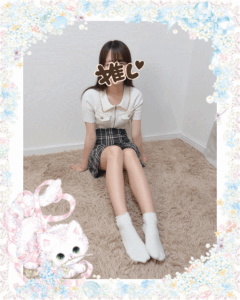 池袋 フェアリースター ぴゅあちゃん 私服 美脚