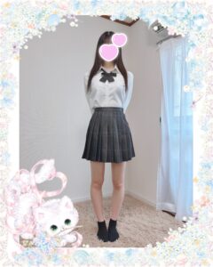 池袋リフレ・フェアリースターのななみちゃんの写真【制服コスプレ・全身】